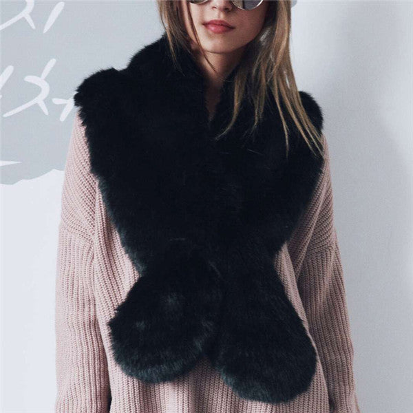 Collar Furry Chic Scarf